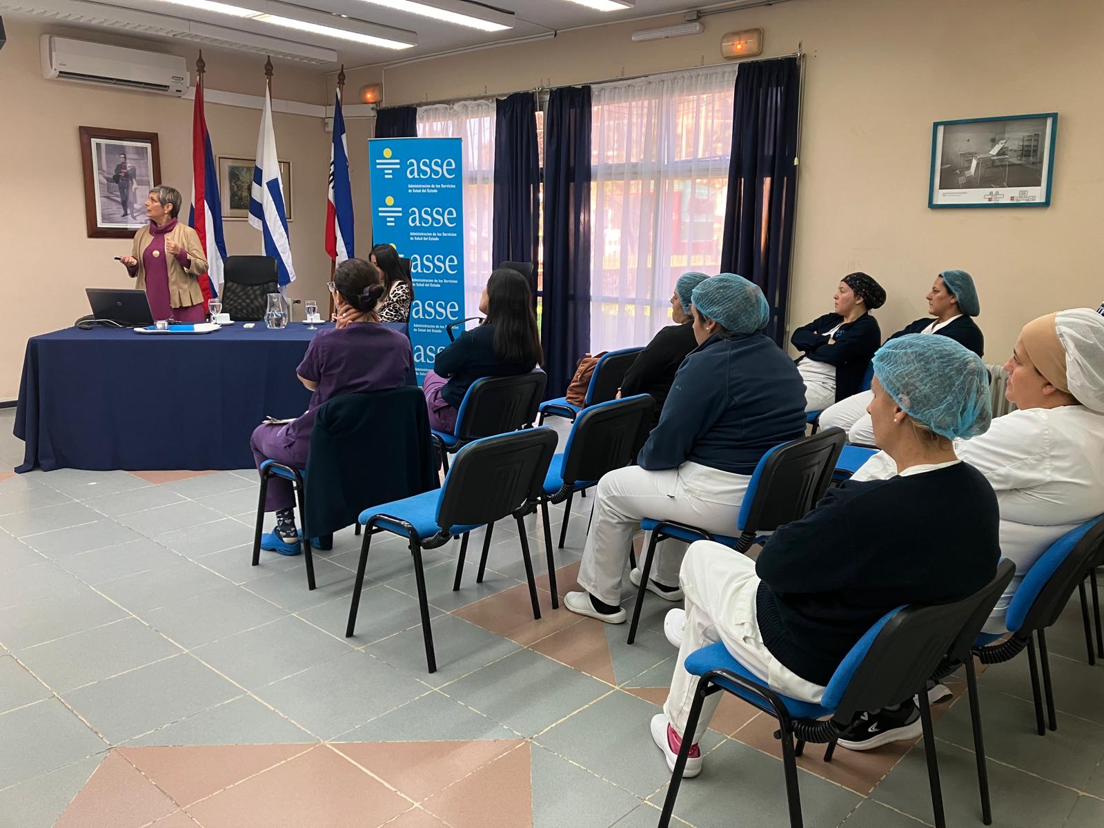 CHARLAS: "Importancia del Servicio de Alimentación en el Plan Terapéutico e Inocuidad de los Alimentos"